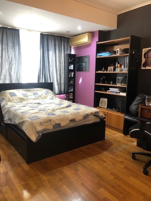 Sophisticated Living Near the Coast