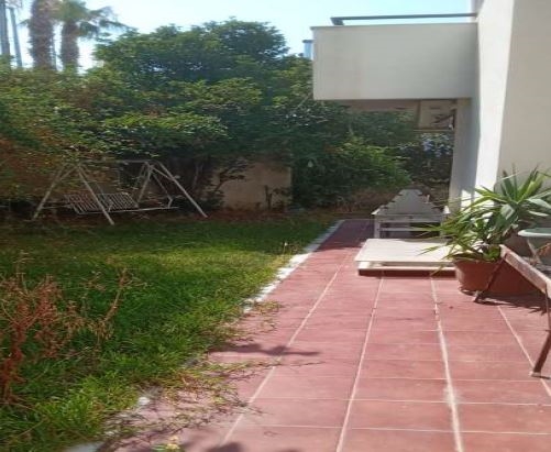 Tranquil Living on Private Plot