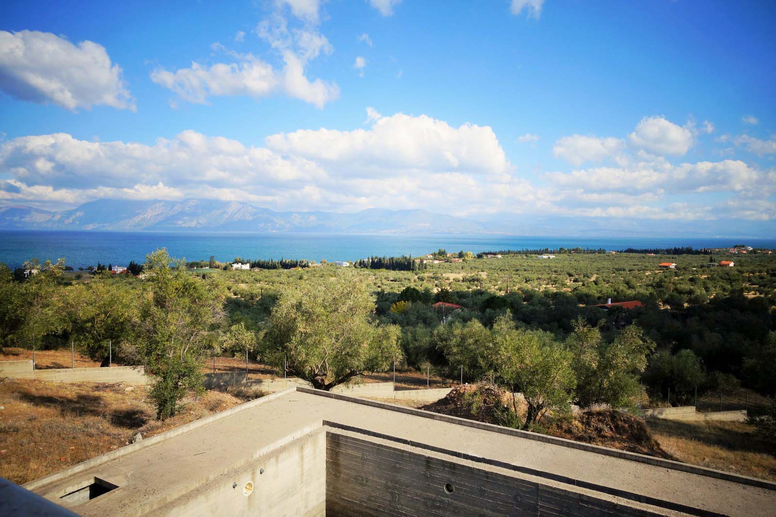 Contemporary Estate with Pool in Anthidonos