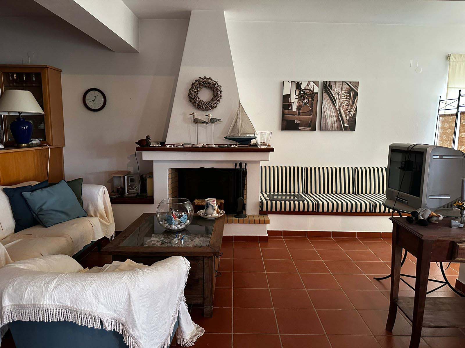 Seaside Tranquility in Achladi, Evia