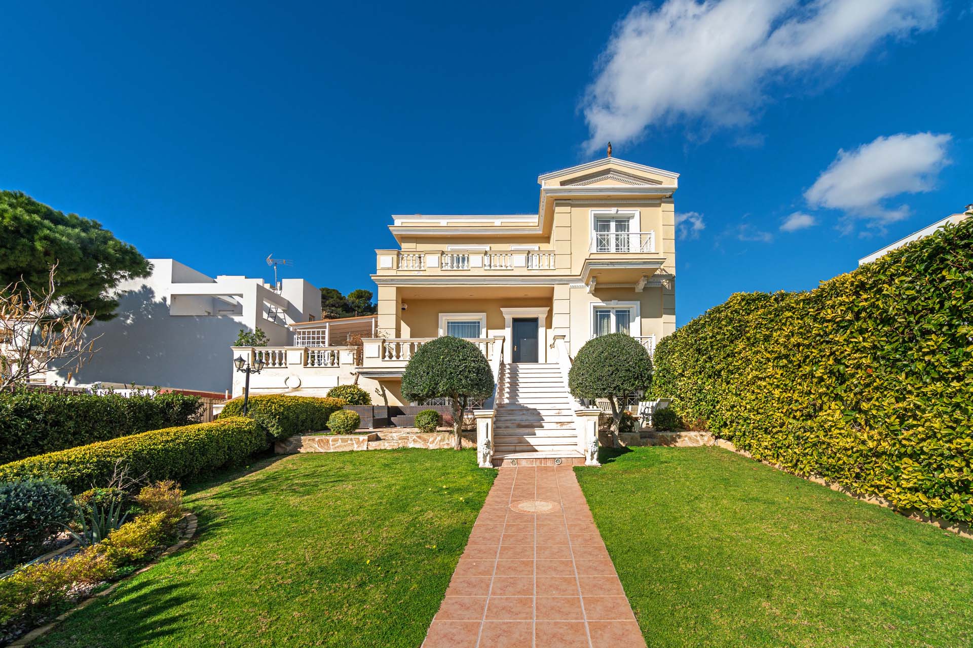 4d5b5250948440149317368f1e664d35-original Panoramic Sea View Estate in Kalivia Thorikou