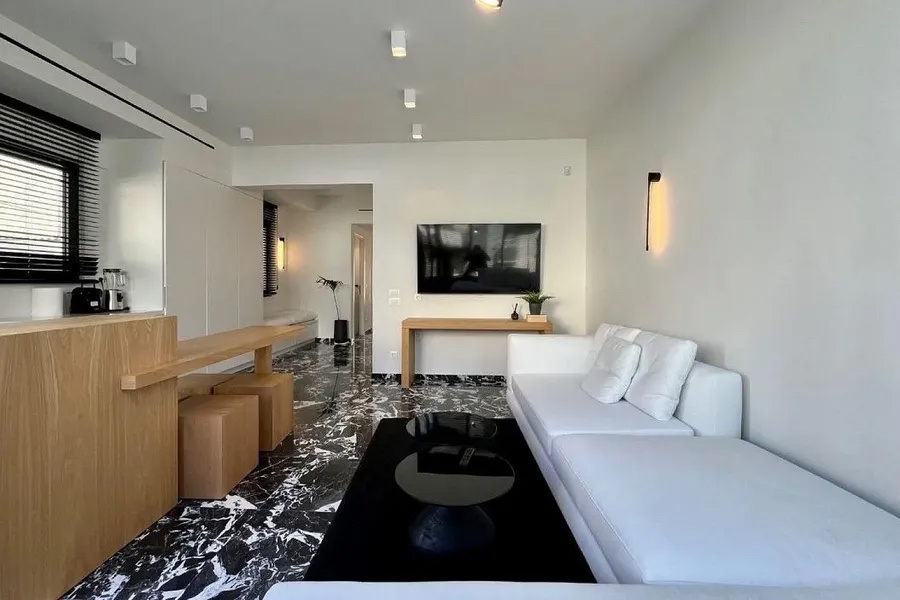 Renovated Luxury in Kolonaki