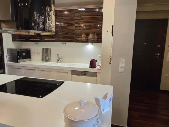 Multi-Level Elegance in Nea Penteli