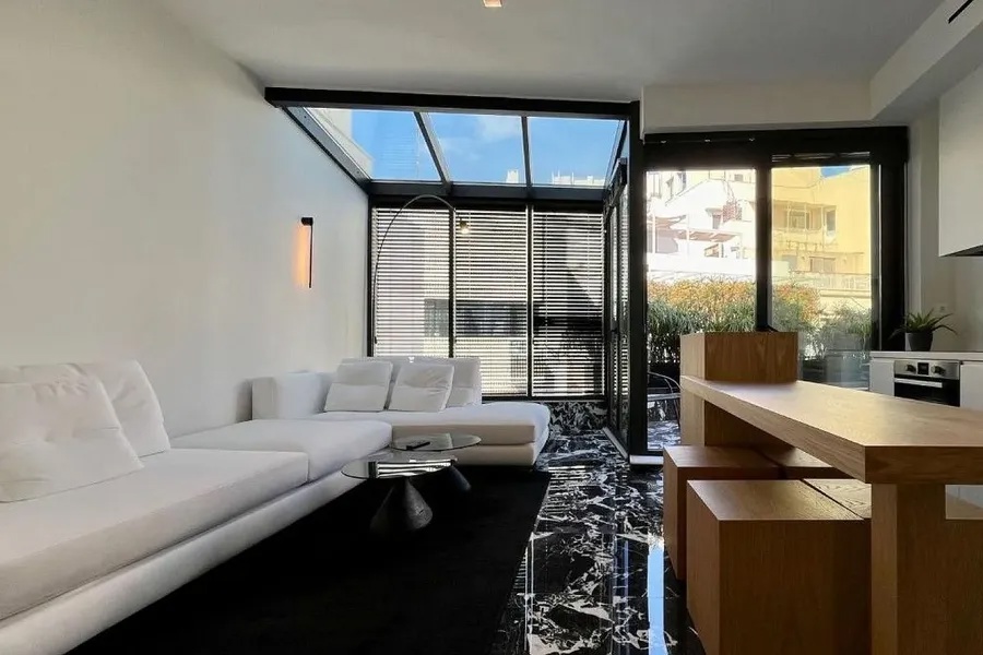 Renovated Luxury in Kolonaki