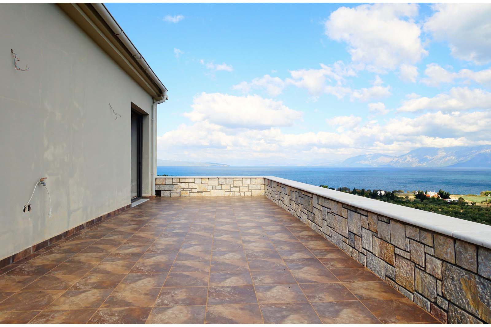 Contemporary Estate with Pool in Anthidonos