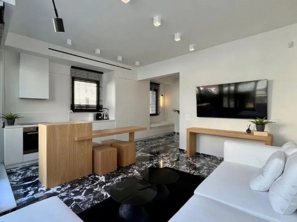 Renovated Luxury in Kolonaki