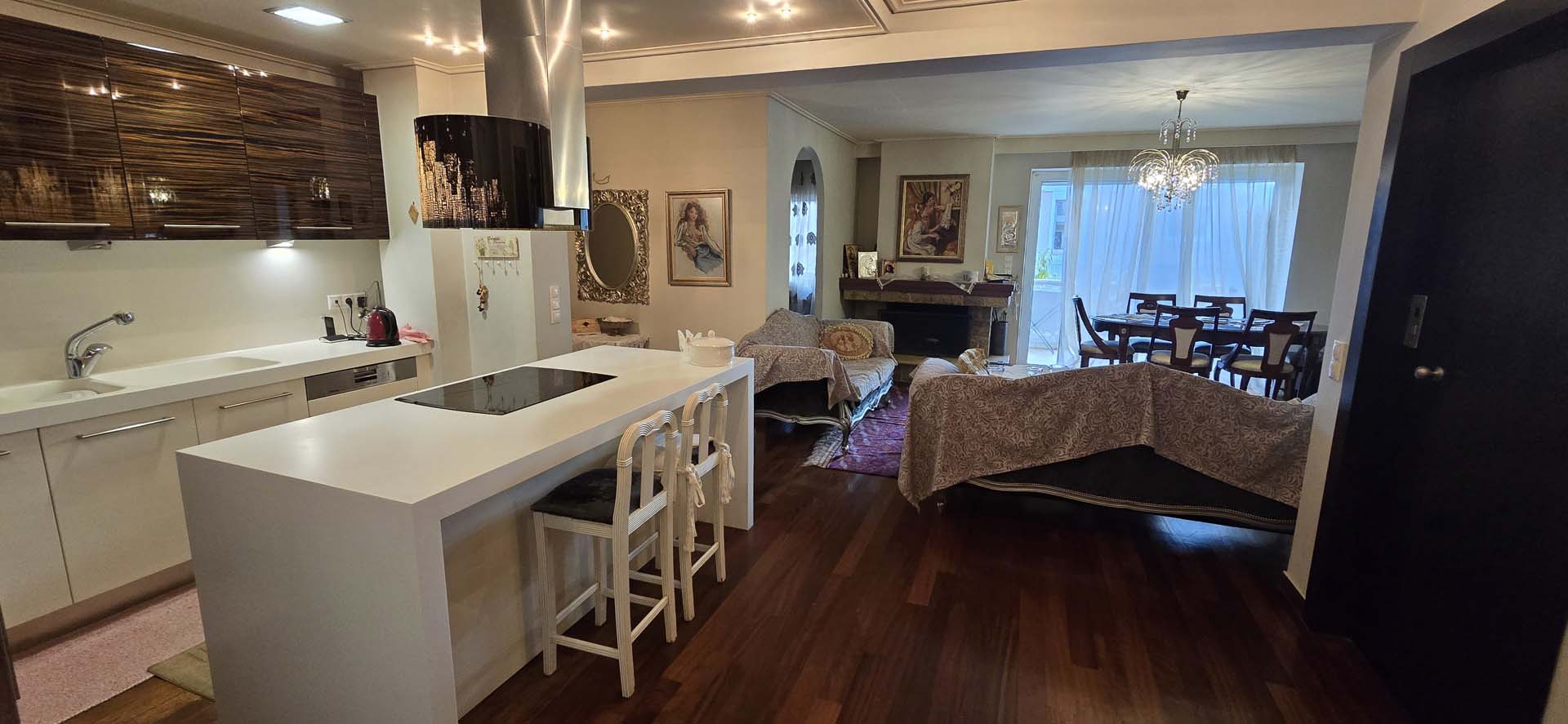 Multi-Level Elegance in Nea Penteli