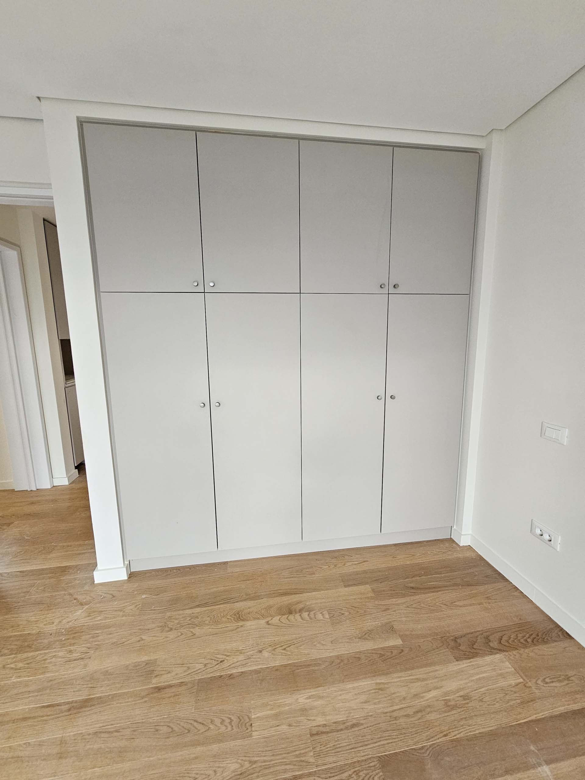 a7c9b223330942338e337164e22736ed-original Stylish Split-Level Living in Voula