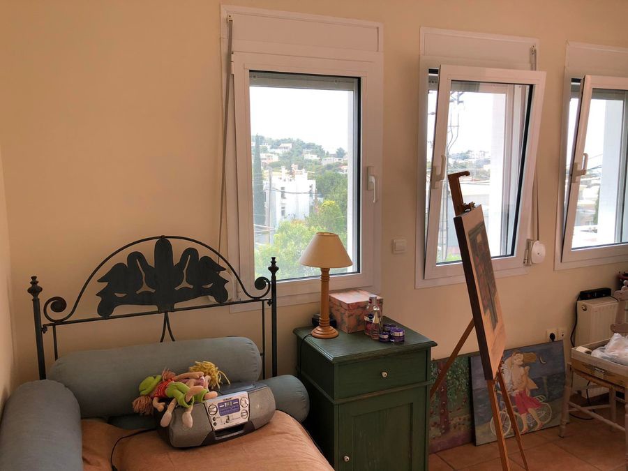 Sea View Residence in Saronida