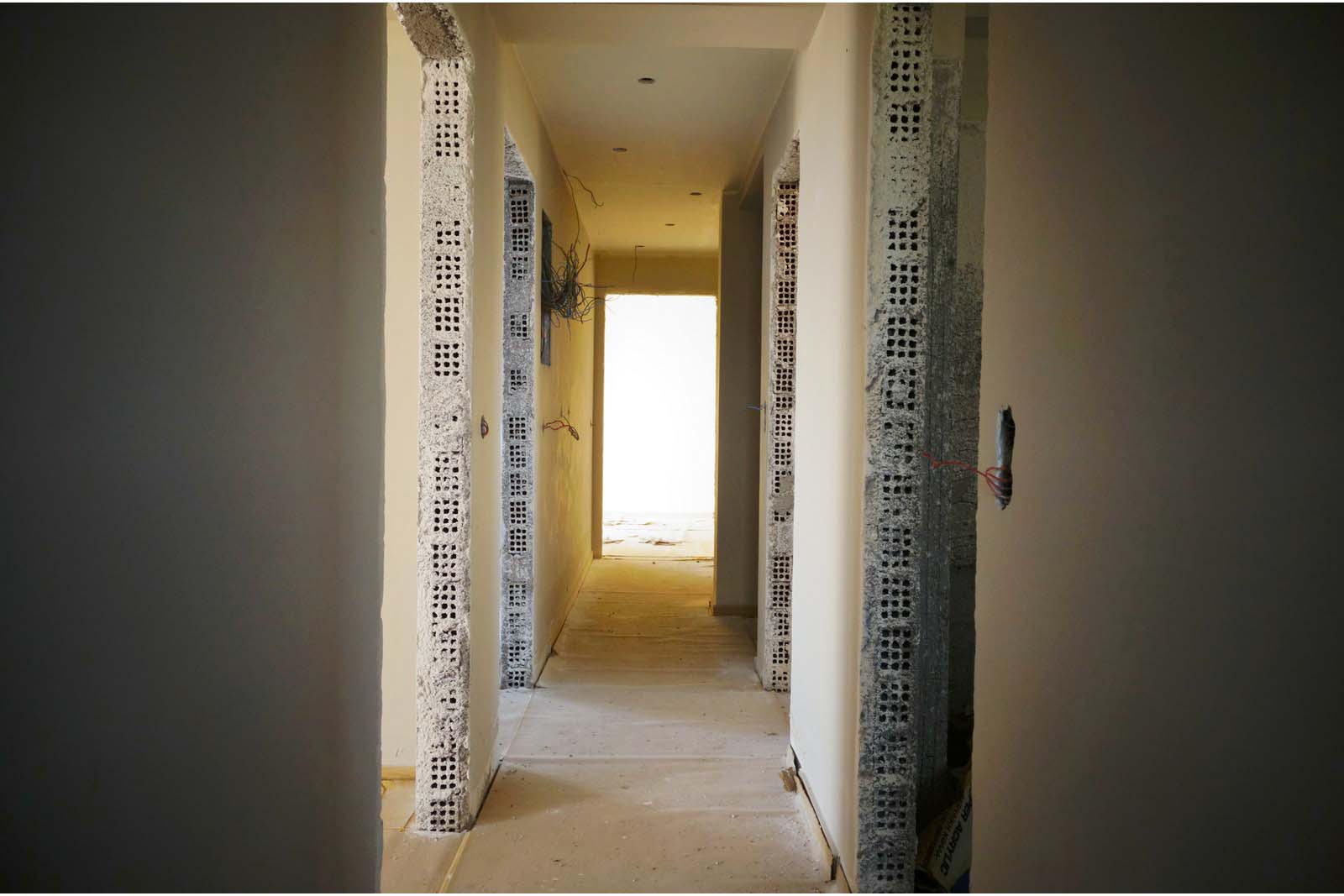 Contemporary Estate with Pool in Anthidonos