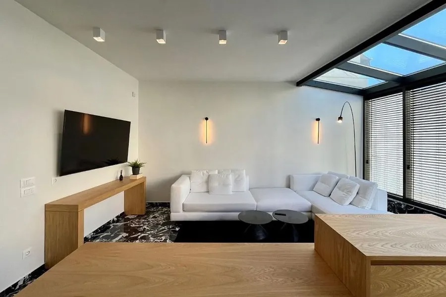 Renovated Luxury in Kolonaki