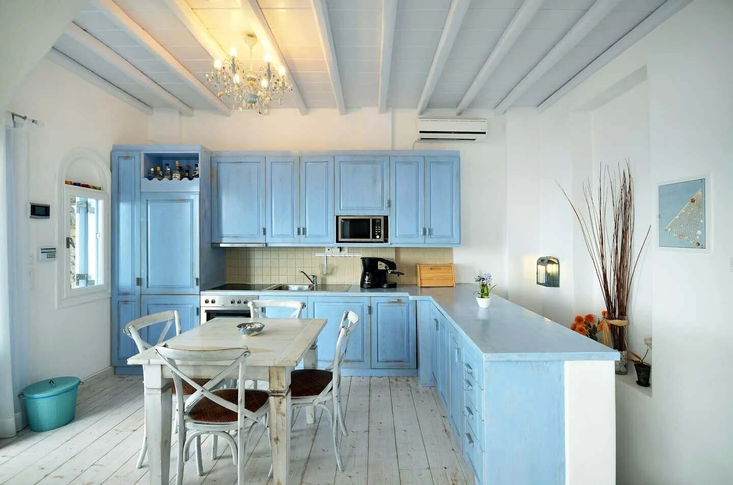 ed7242d5bbb54bddbc63edf2ab094ecd-original Dual-Level Charm in Mykonos