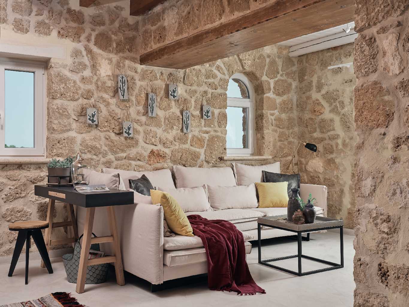 Ultra-Private Retreat with Direct Sea Access