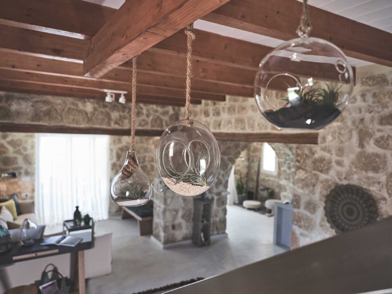 Ultra-Private Retreat with Direct Sea Access