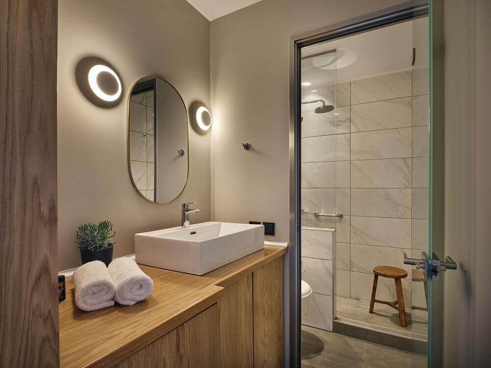 Modern Trio in Tranquil Kypseli