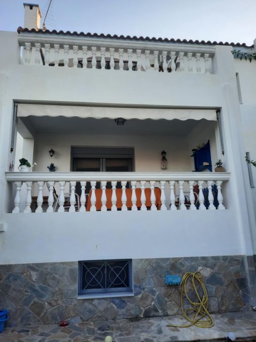 Sea View Living in Aegina