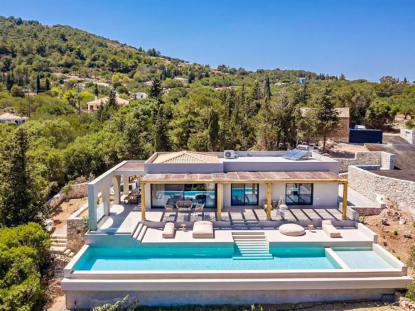 Secluded Elegance Near the Northern Coast