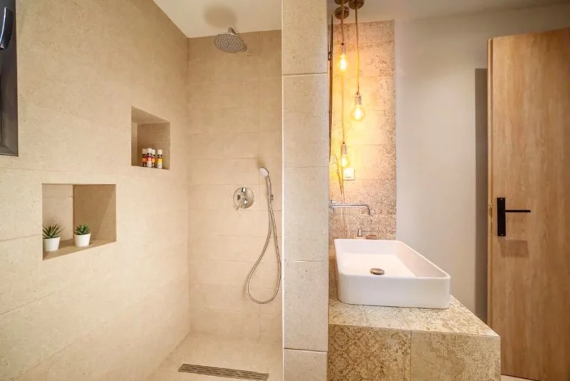 Secluded Elegance Near the Northern Coast