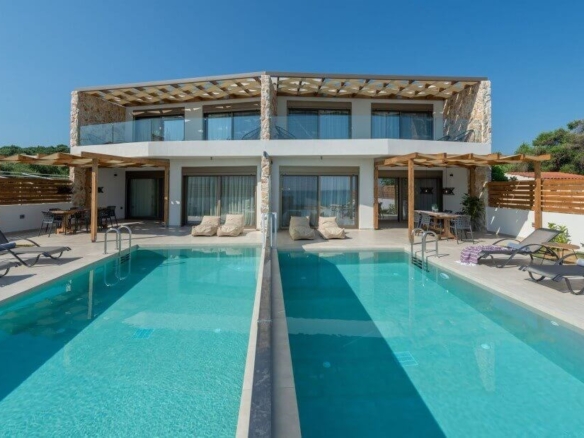 Turnkey Luxury in Coastal Kypseli