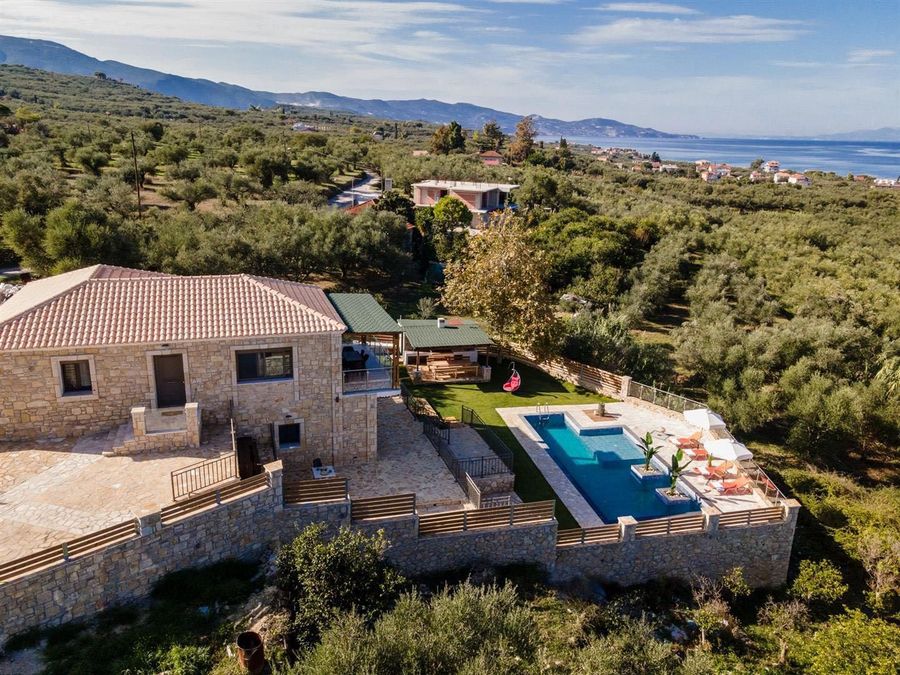 Modern Comfort Near the Sea in Kypseli