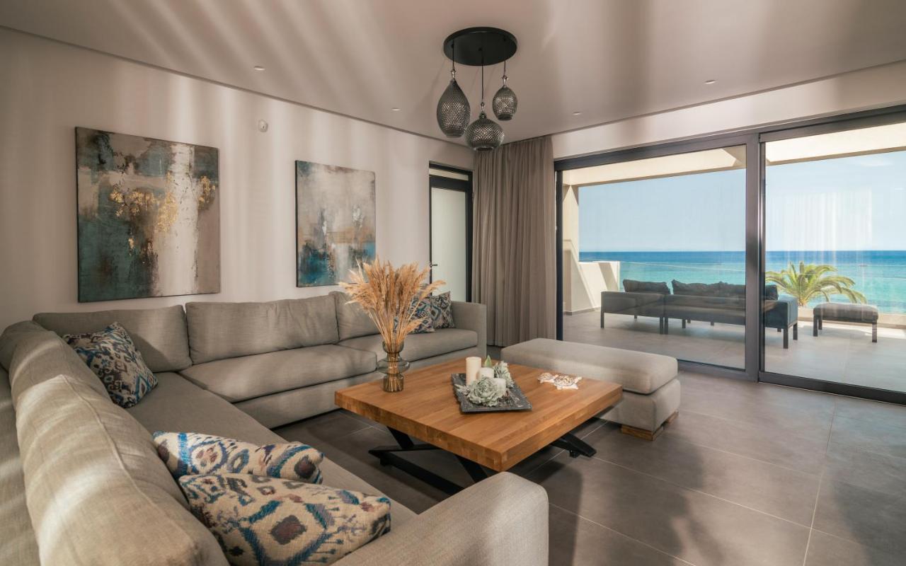 2fda1edb-5479-4857-840f-87cb6cfff4ab Modern Luxury Steps from Zakynthos Town