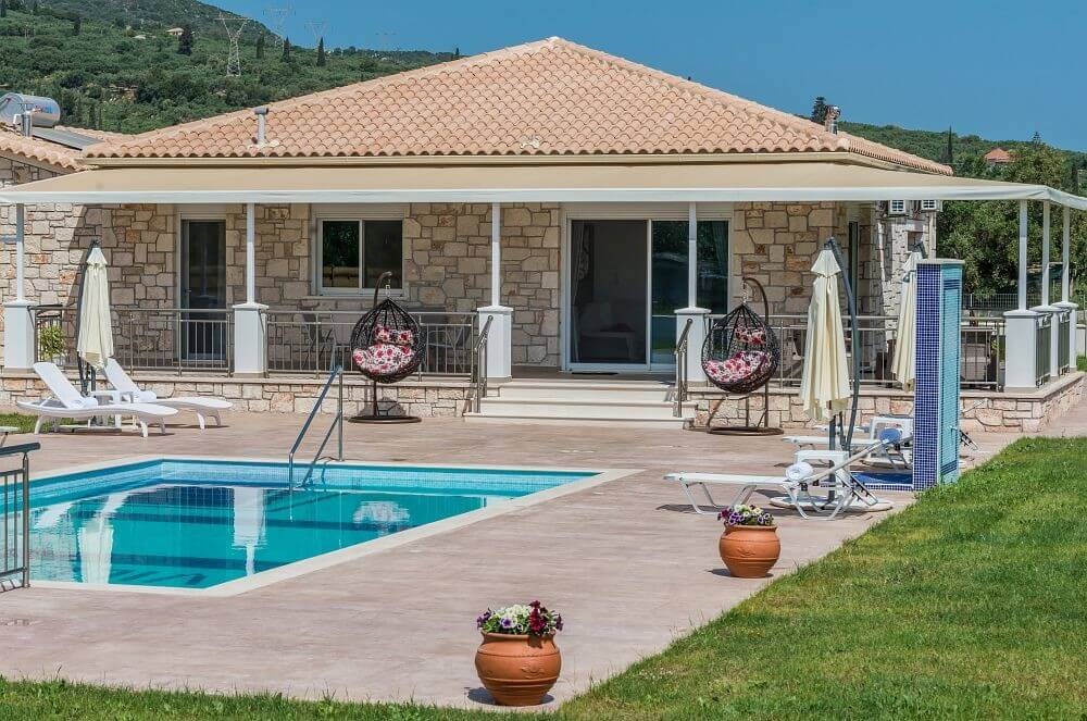 Dual Luxury Residences Near the Sea in Alykes