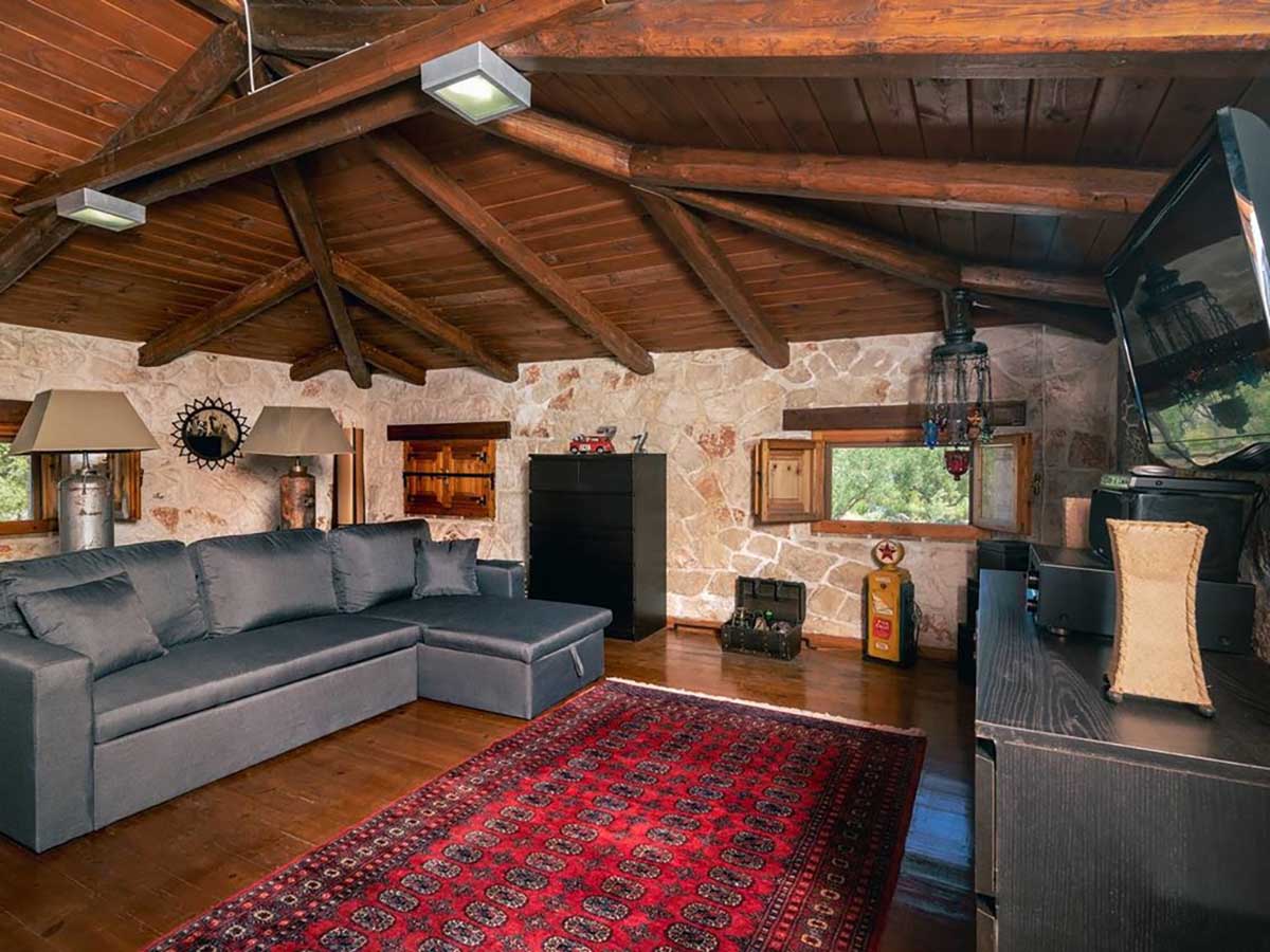 Mountain View Retreat Near Zakynthos Town