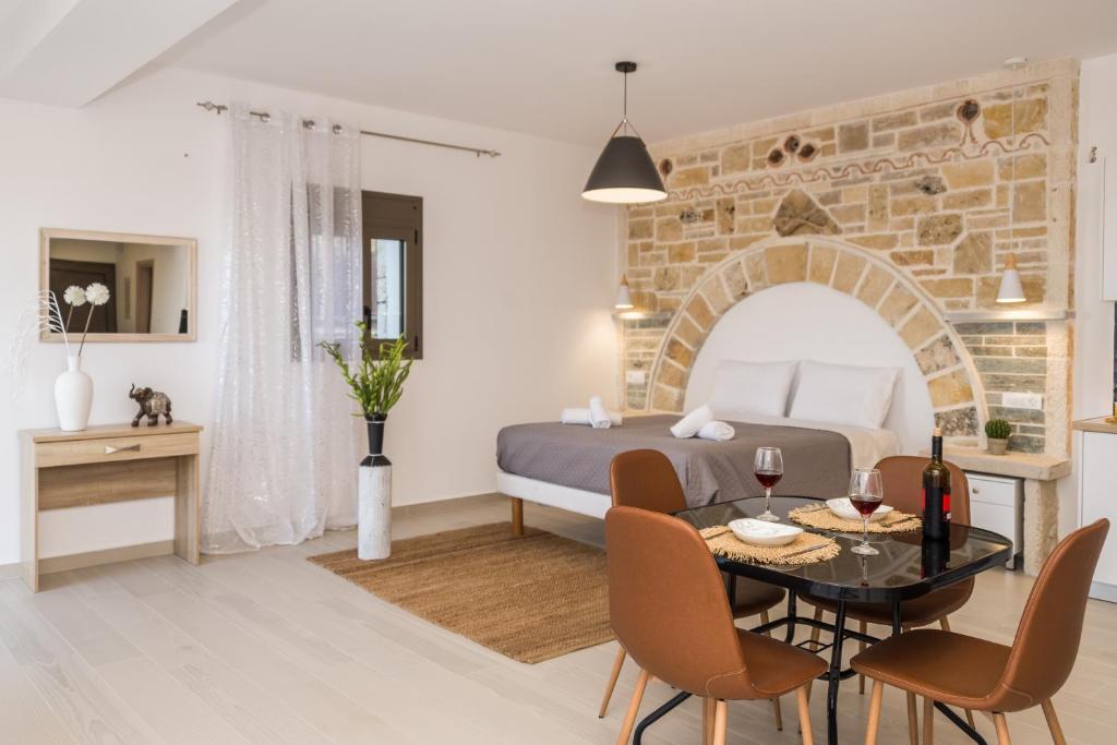 Modern Comfort Near the Sea in Kypseli