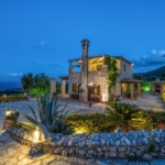 Rustic Elegance with Panoramic Sea Views in Skinaria