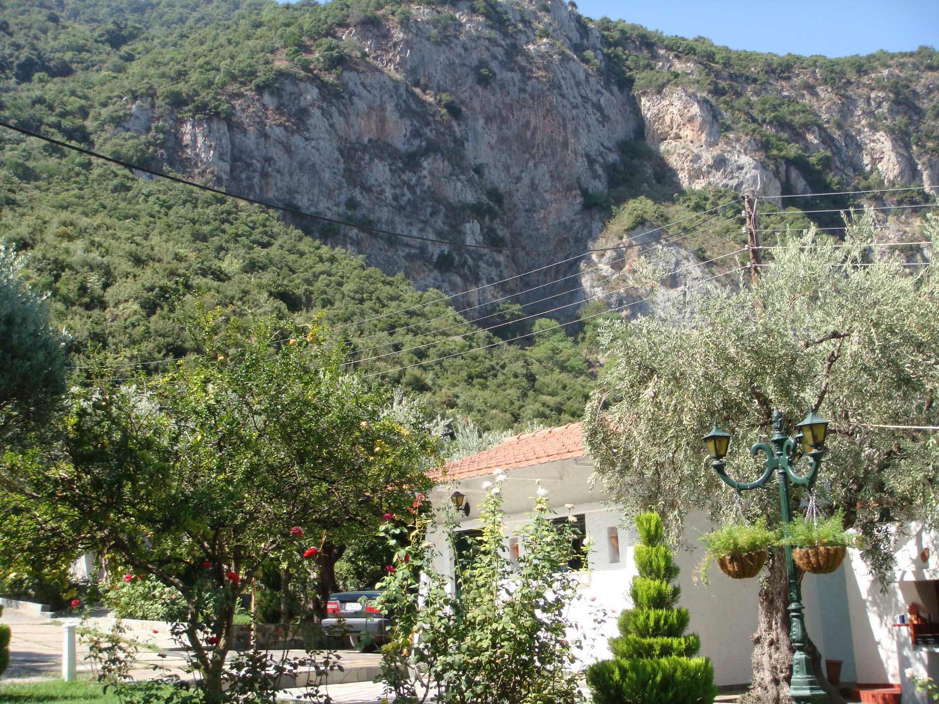 Sea View Garden Retreat, Kamena Vourla