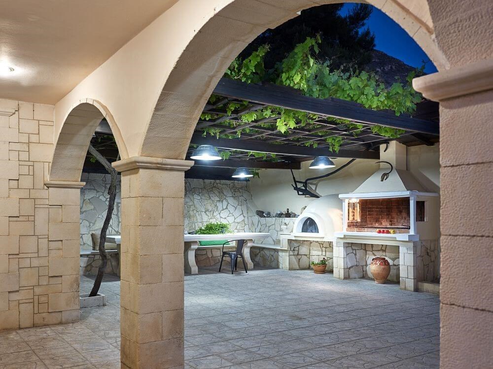 Panoramic Sea Views in Peaceful Kalamaki