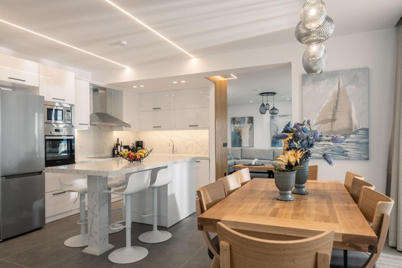 65acd298-9c98-49a1-a030-15455f8c1f01 Modern Luxury Steps from Zakynthos Town