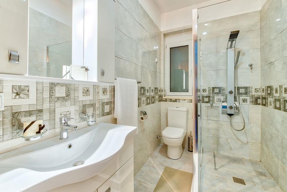 Dual Luxury Residences Near the Sea in Alykes