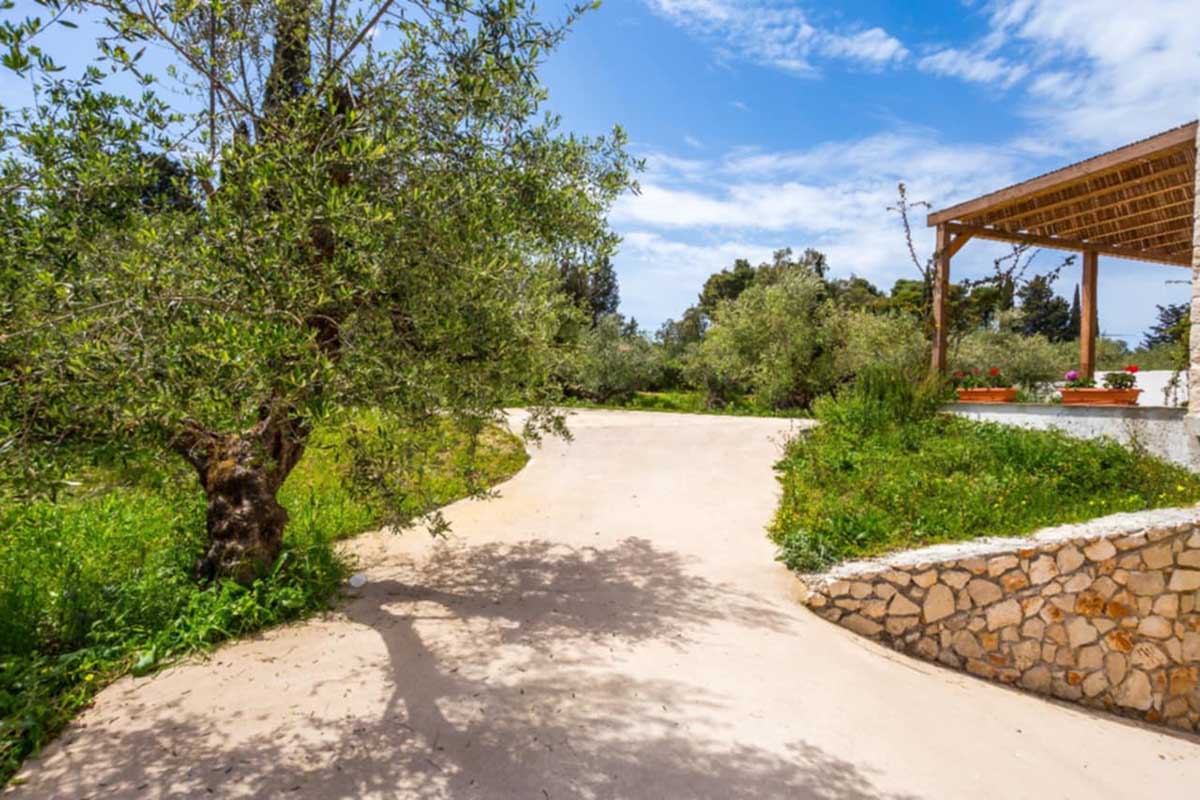 Contemporary Luxury Near Zakynthos Town