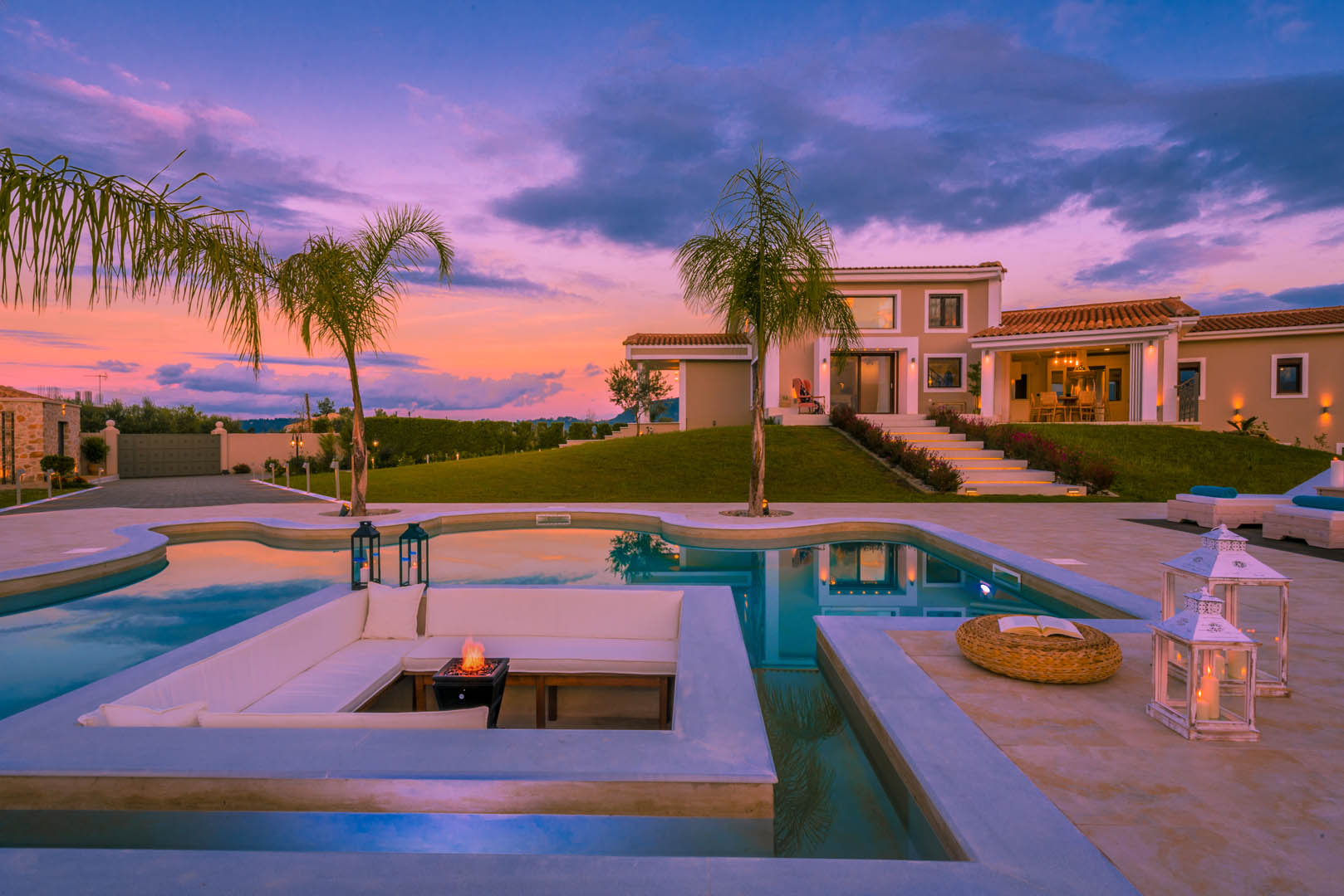 Elegant Trio on the Shores of Kypseli