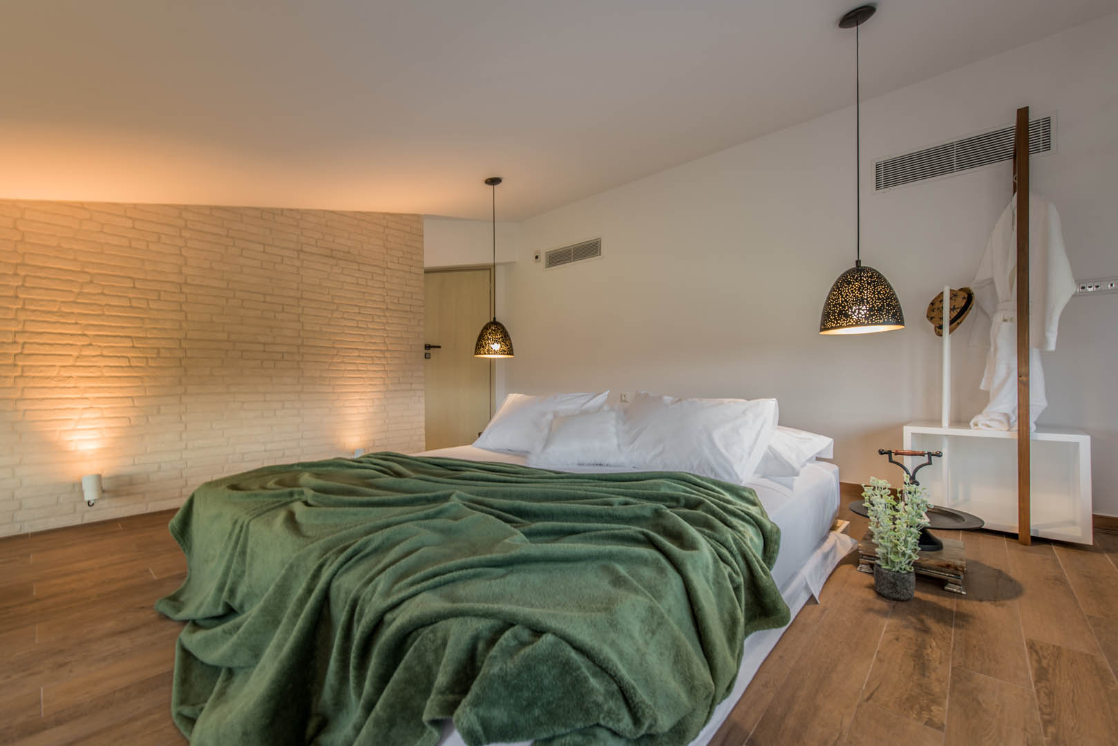 Elegant Trio on the Shores of Kypseli