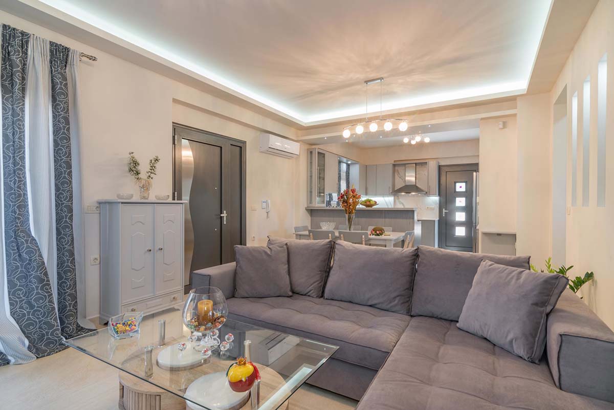 Modern Comfort Near Kalamaki Beach