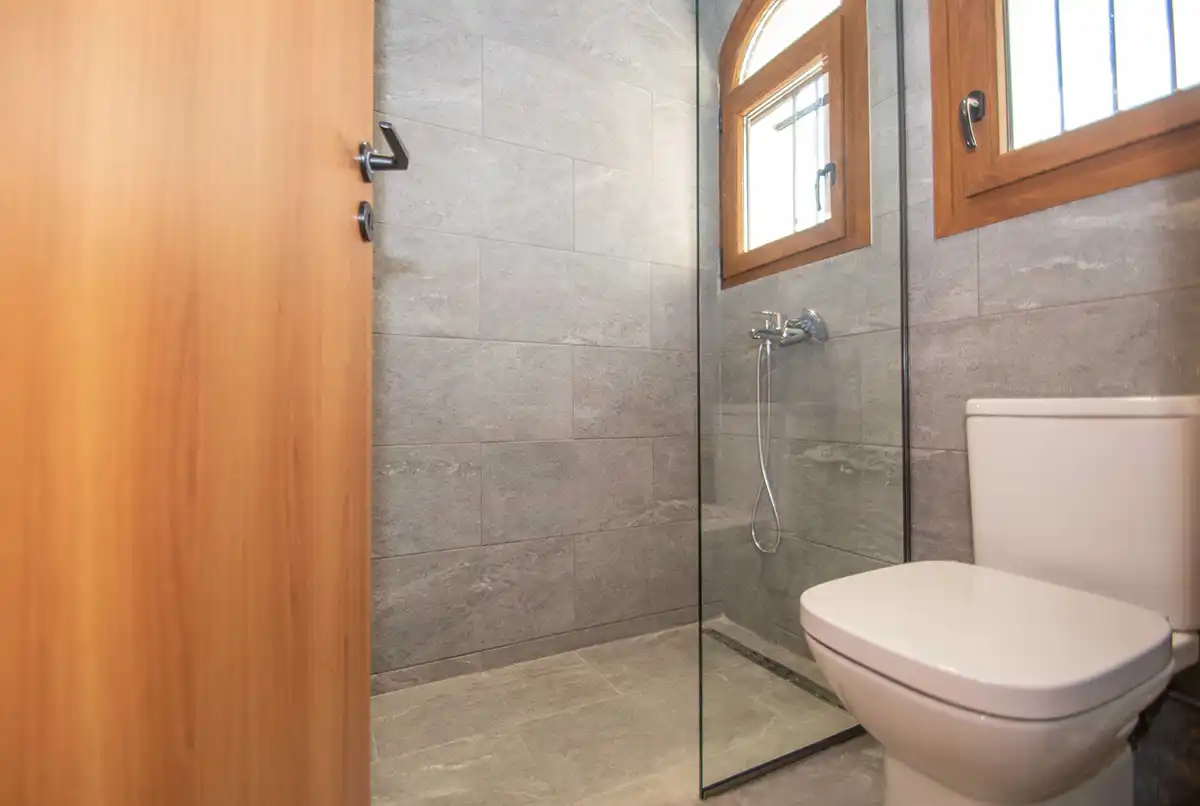 Renovated Estate with Pool & Tennis Court near Zakynthos Town