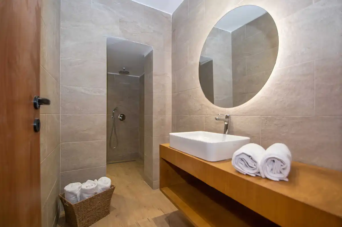 Renovated Estate with Pool & Tennis Court near Zakynthos Town