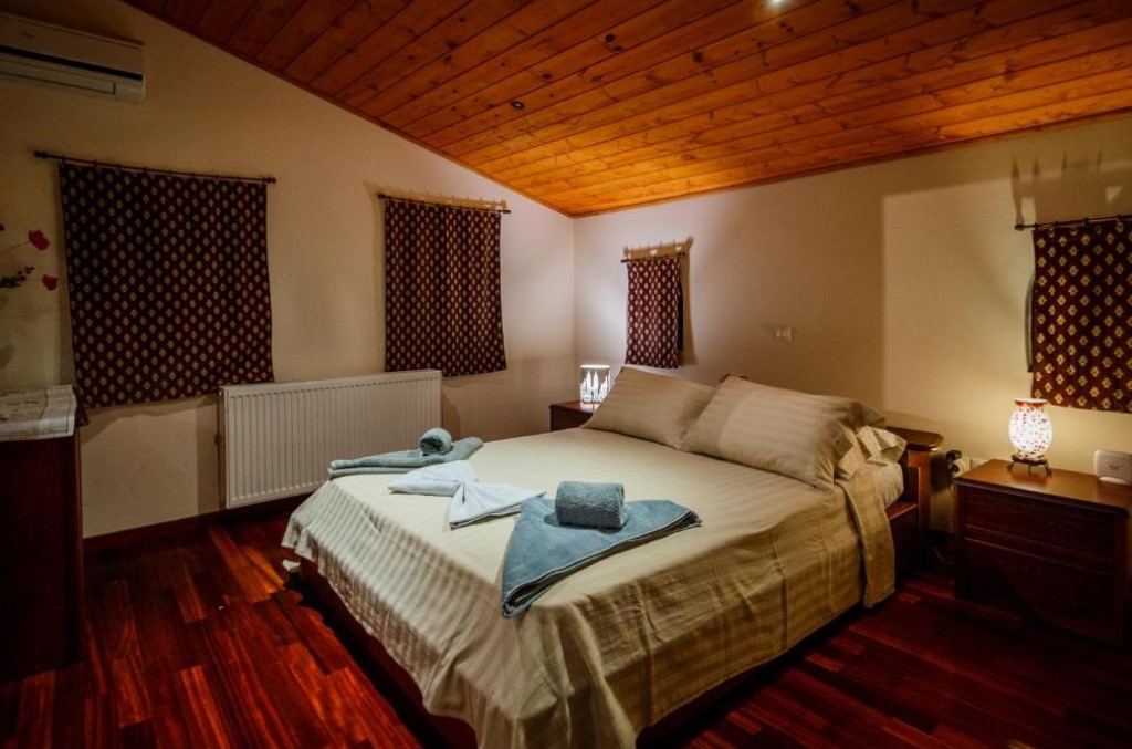 Spacious Living Near Zakynthos Town & Tsilivi