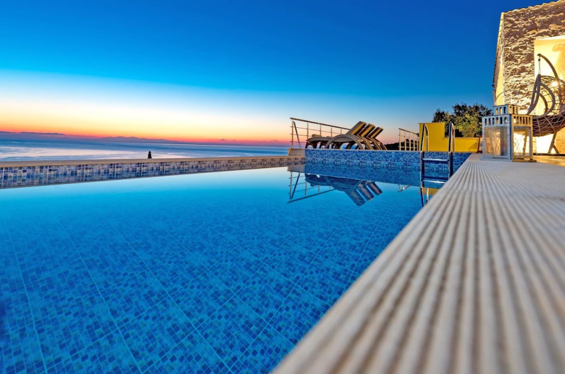 Coastal Living in Agios Nikolaos