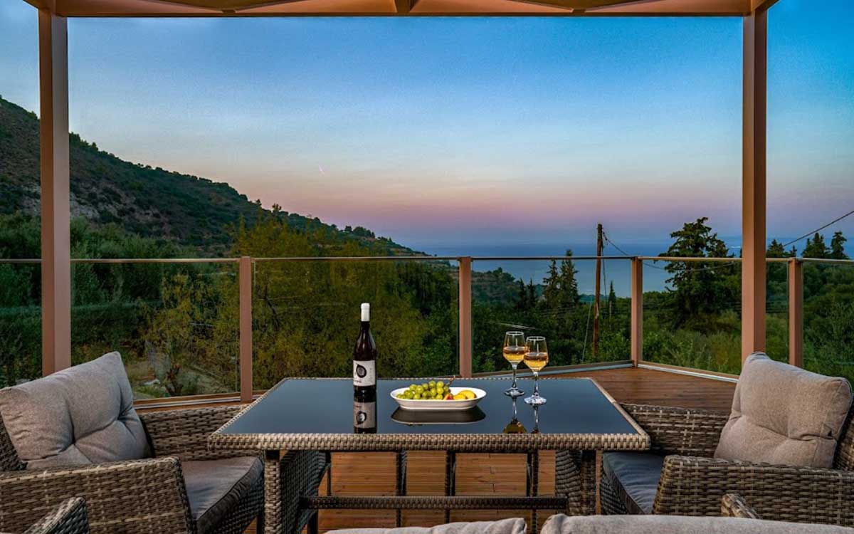 Contemporary Elegance Near Dafni Beach, Vasilikos