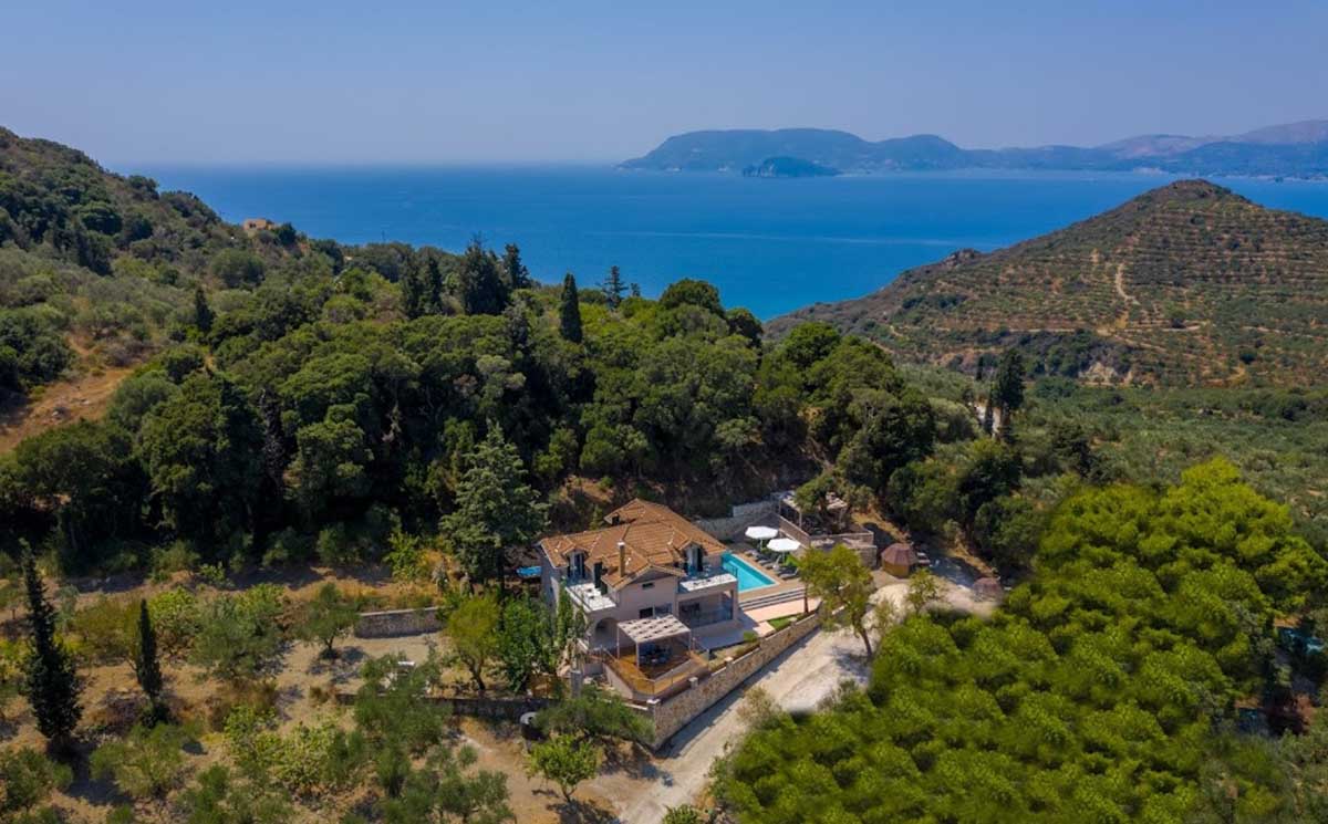 Contemporary Elegance Near Dafni Beach, Vasilikos