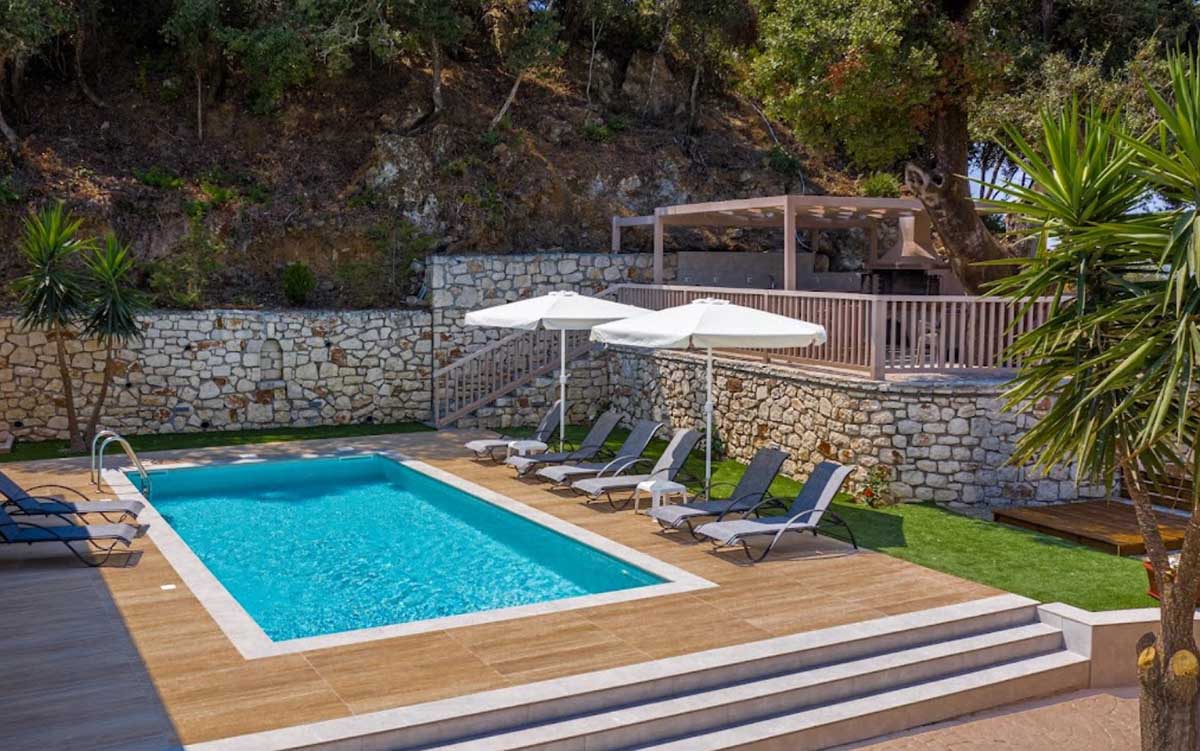 Contemporary Elegance Near Dafni Beach, Vasilikos