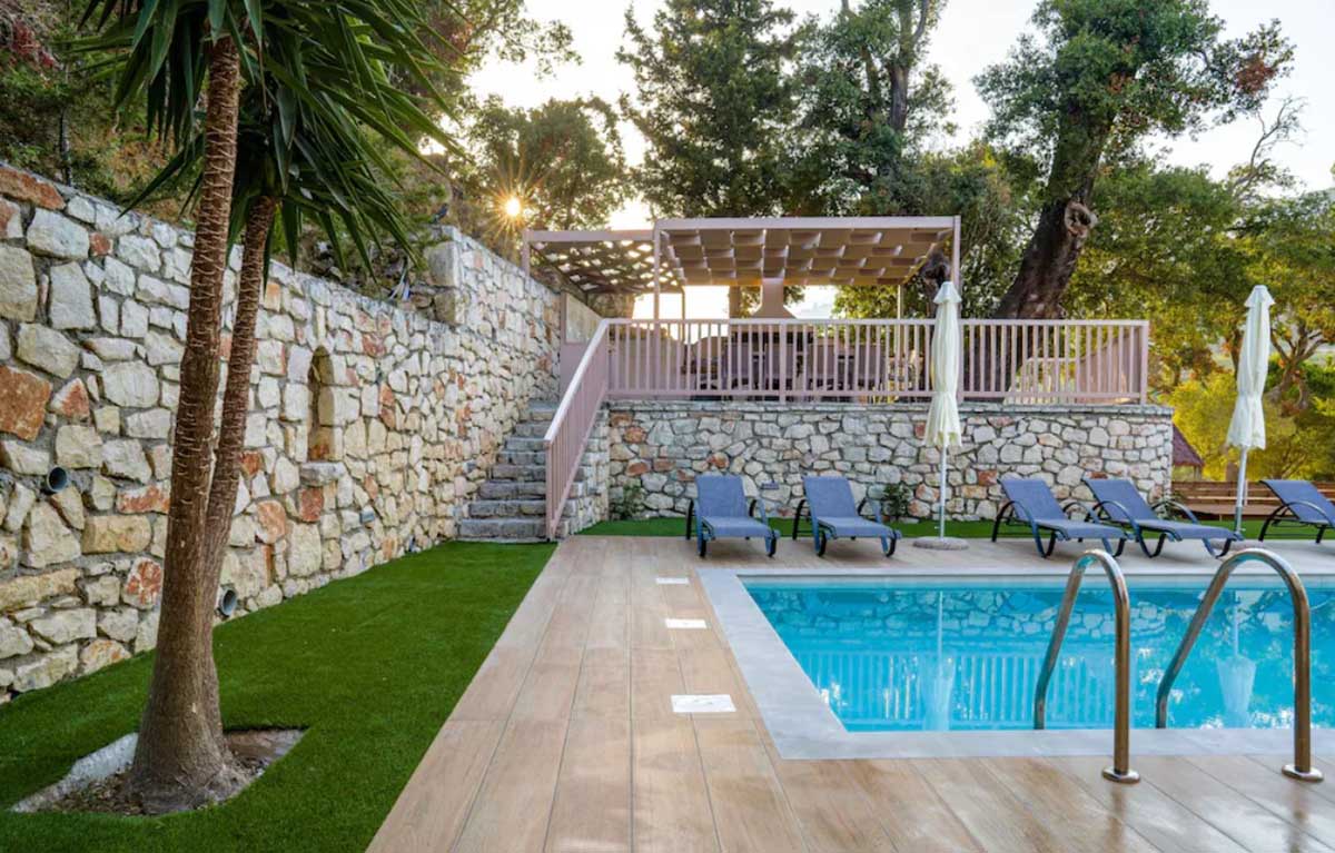 Contemporary Elegance Near Dafni Beach, Vasilikos