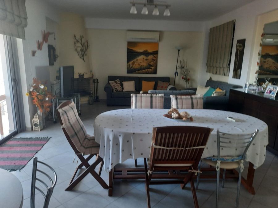 Sea View Living in Aegina